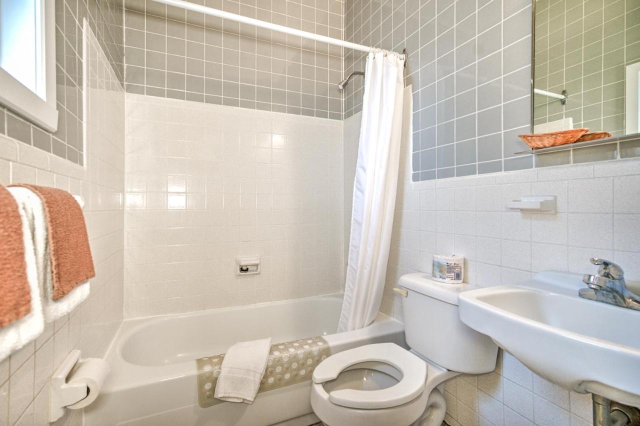 Motel Rustik Chateauguay Heights Экстерьер фото